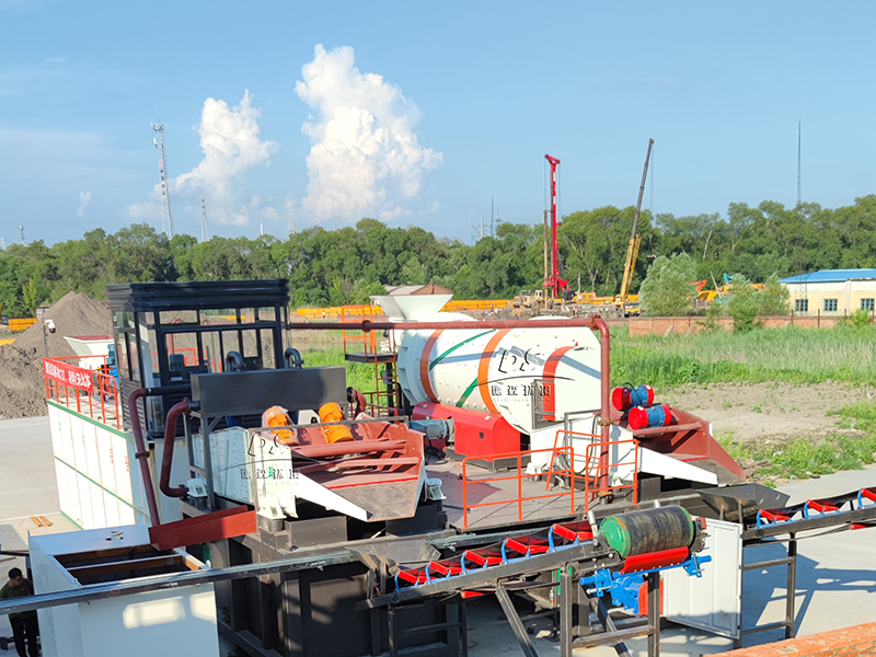 ds土壤淋洗修復(fù)模塊.jpg ds土壤淋洗修復(fù)現(xiàn)場2.jpg