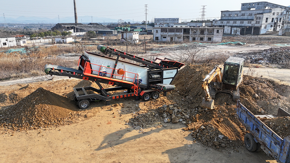 1754297048160034.jpg 移動篩分車