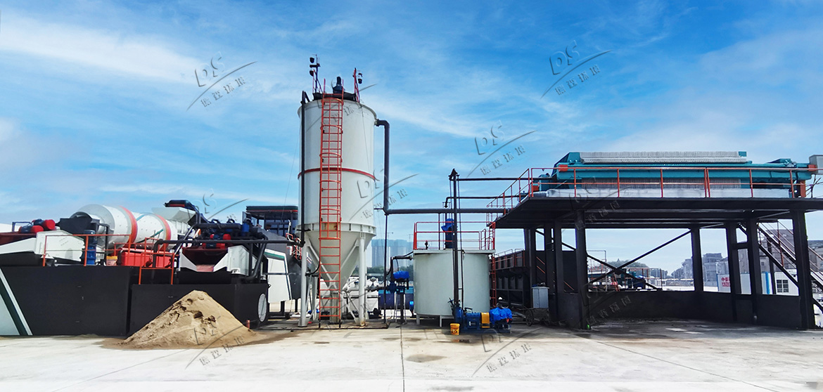 1763691859189806.jpg 德森環(huán)境土壤淋洗設備